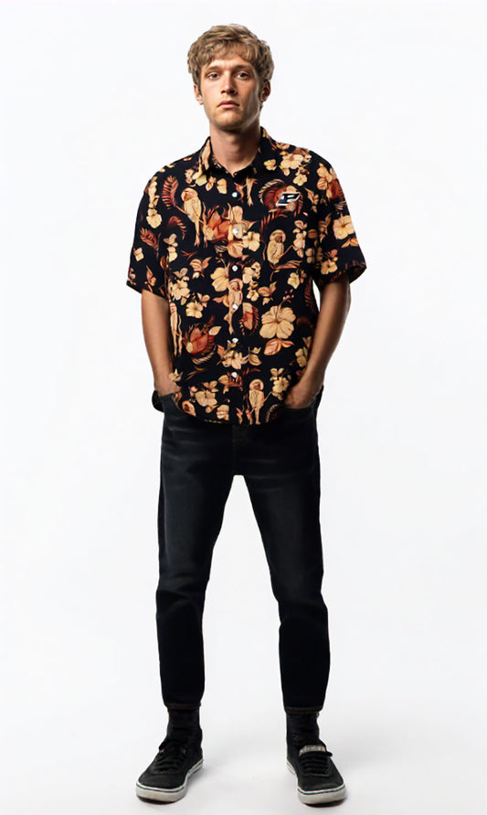 Purdue Boilermakers Wes and Willy Tropical Parrot Print Hawaiian Button Up Shirt
