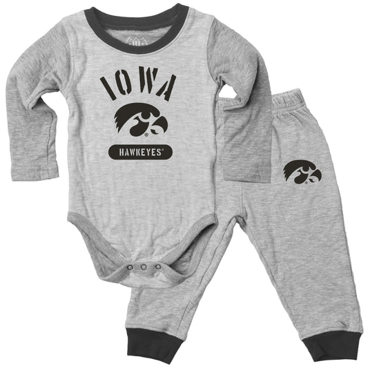 Iowa Hawkeyes Wes and Willy Baby College Jie Jie Long Sleeve Bodysuit and Pant Set