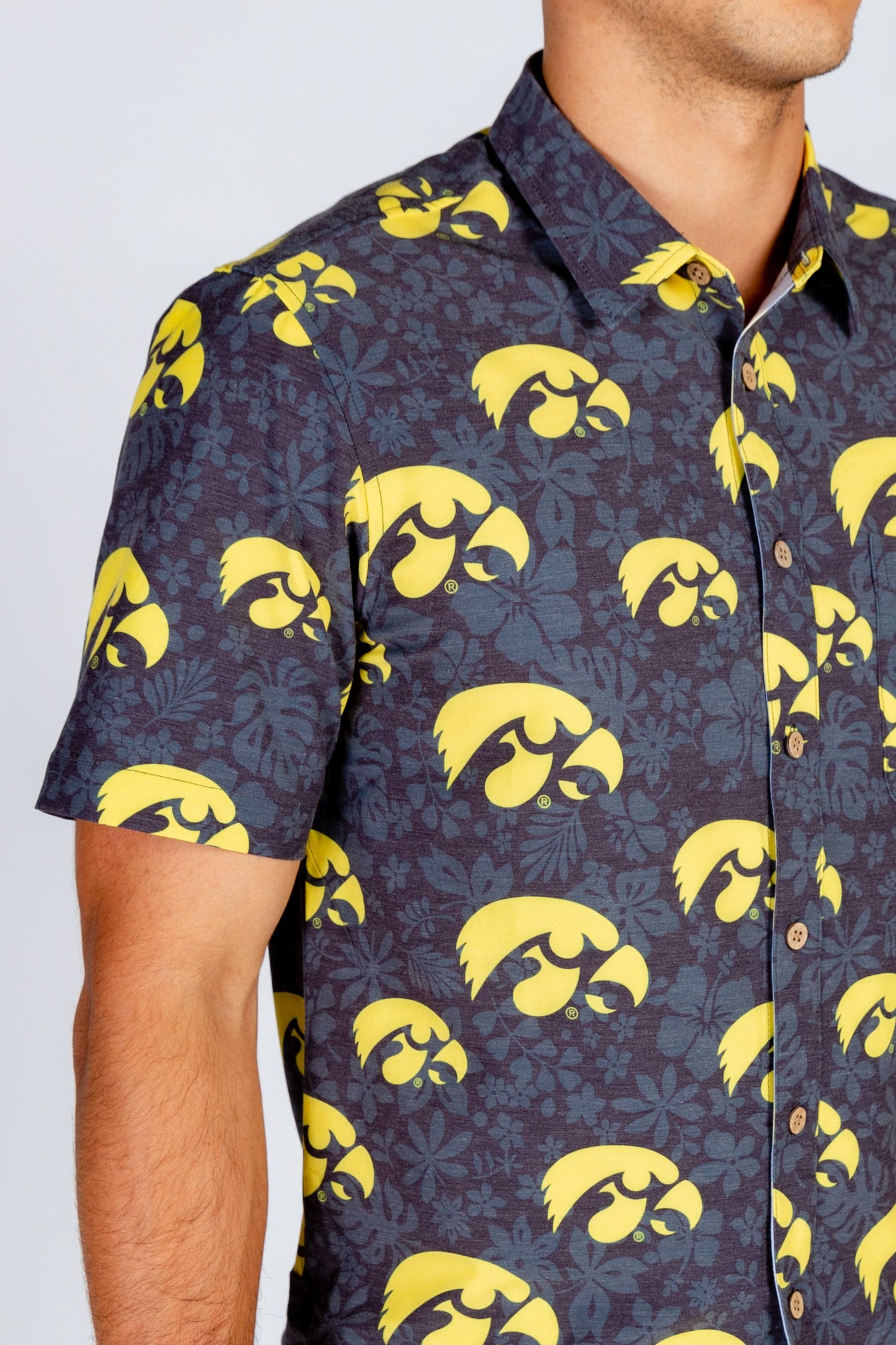 Iowa Hawkeyes Tellum and Chop Mens Floral Hawaiian Shirt Black